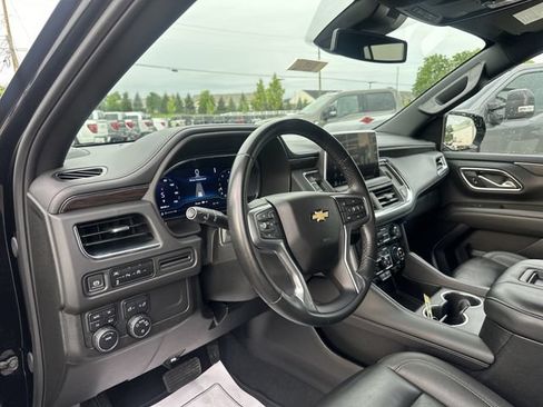 Used 2024 Chevrolet Suburban LT AWD/4WD image 28