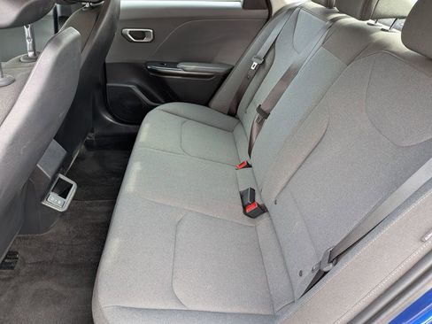 Used 2025 Kia K4 FWD image 22