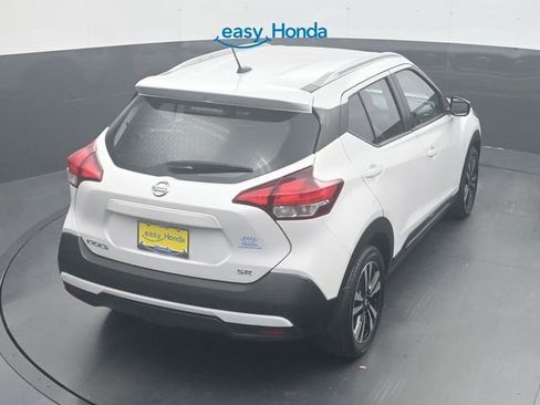 Used 2019 Nissan Kicks SR w/ SR Premium Package image 24