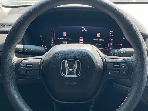 Certified 2025 Honda Accord SE image 12