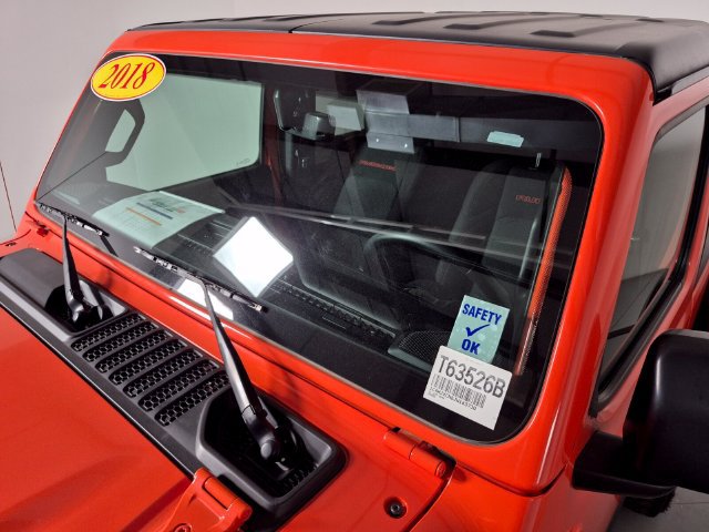 Used 2018 Jeep Wrangler Rubicon AWD/4WD image 9