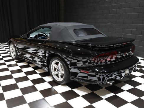 Used 1999 Pontiac Firebird Trans Am RWD image 8