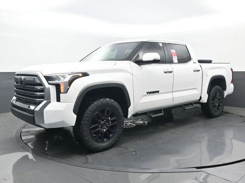 New 2026 Toyota Tundra Limited AWD/4WD image 23