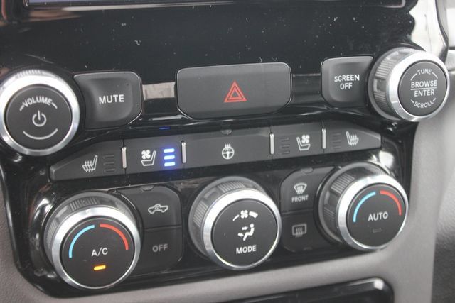 Used 2023 RAM 1500 Laramie AWD/4WD image 8