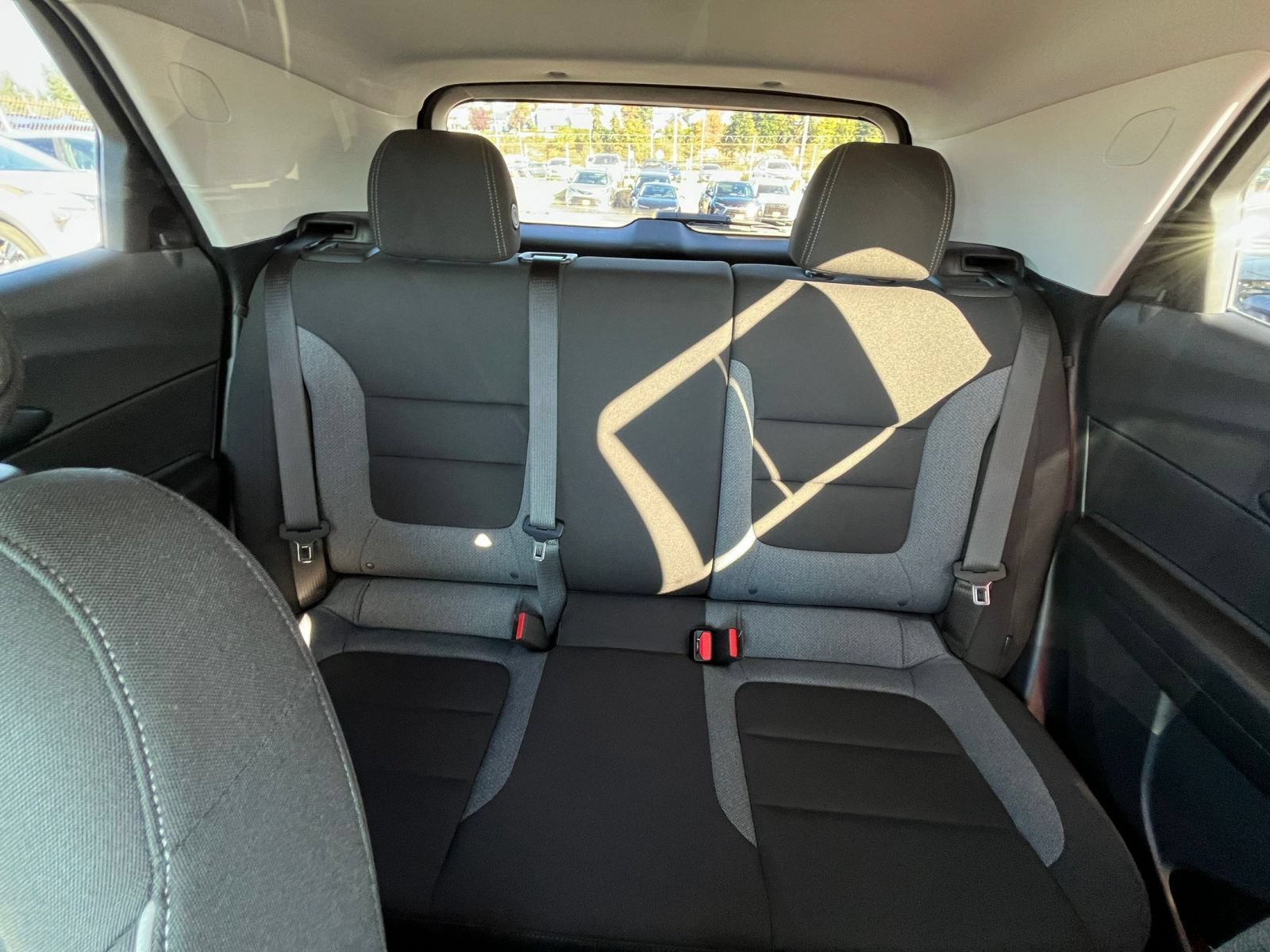 Used 2025 Chevrolet TrailBlazer LT AWD/4WD image 38