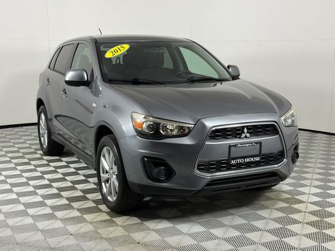 Used 2015 Mitsubishi Outlander Sport ES FWD image 3