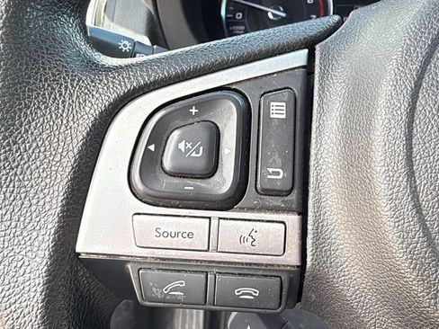 Used 2018 Subaru Forester 2.5i Premium AWD/4WD image 26