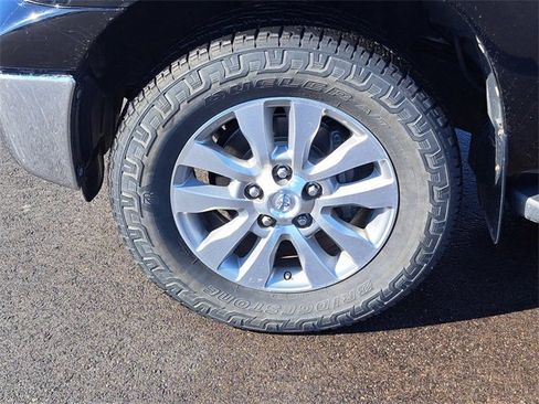 Used 2012 Toyota Tundra Limited w/ Platinum Pkg image 9