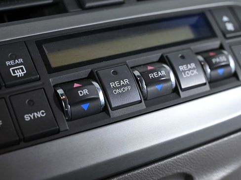 Used 2008 Honda Odyssey EX image 16