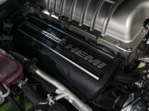 Used 2020 Dodge Challenger SRT Hellcat Redeye RWD image 38