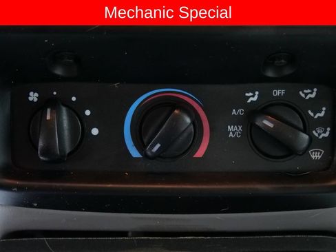 Used 1999 Ford Explorer XLT AWD/4WD image 6