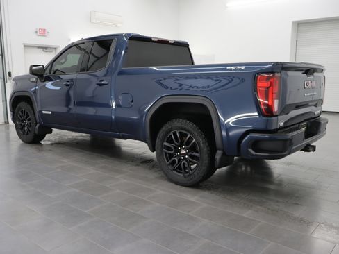 Used 2020 GMC Sierra 1500 Elevation w/ Elevation Value Package AWD/4WD image 6