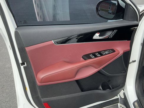 Used 2016 Kia Sorento SX w/ SXL Technology Package image 20