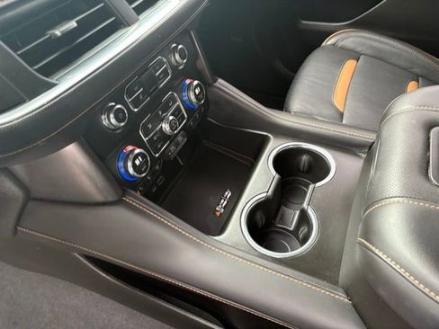 Used 2023 GMC Yukon AT4 image 24