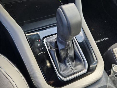 Certified 2025 Subaru Forester Limited image 22