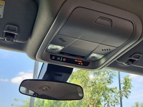 Certified 2023 Chevrolet Equinox LT FWD image 21