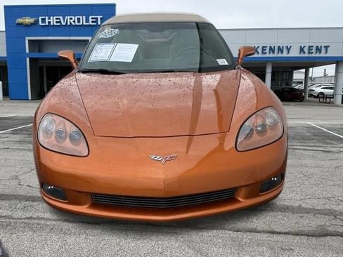 Used 2007 Chevrolet Corvette Convertible w/ Preferred Equipment Group RWD image 4