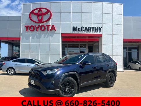 Used 2020 Toyota RAV4 XLE w/ Convenience Package AWD/4WD image 1