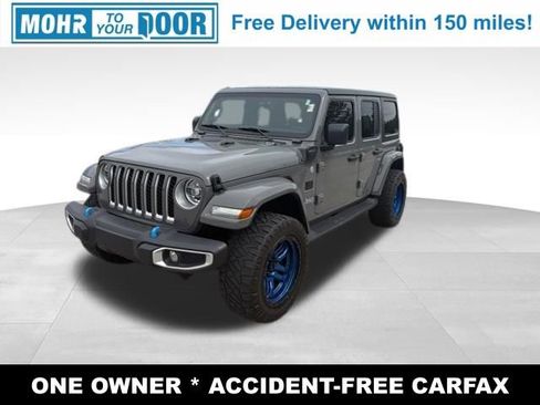 Used 2022 Jeep Wrangler Unlimited Sahara AWD/4WD image 1