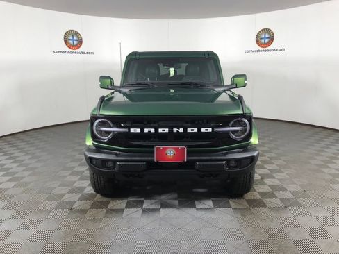 Used 2025 Ford Bronco Outer Banks AWD/4WD image 17