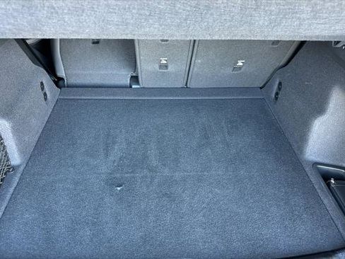 Used 2025 BMW X1 M35i w/ Premium Package image 14