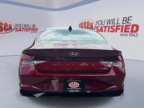 Certified 2023 Hyundai Elantra Limited FWD image 5