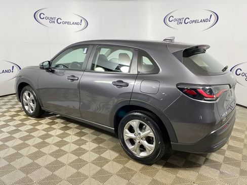 Used 2025 Honda HR-V LX image 4