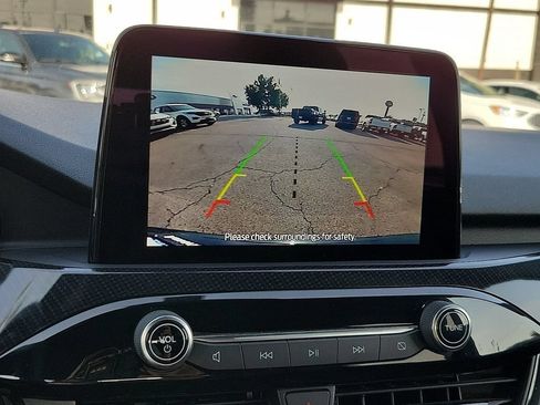 Used 2024 Ford Escape ST-Line FWD image 19