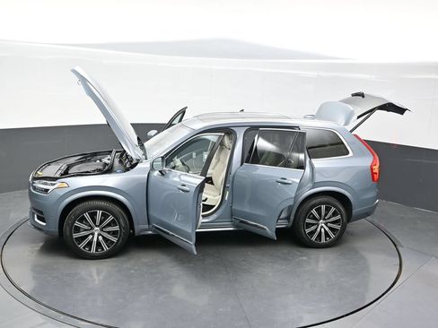 Used 2023 Volvo XC90 B5 Plus w/ Protection Package Premier AWD/4WD image 46