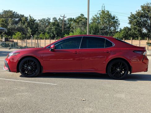 Used 2023 Toyota Camry XSE image 6