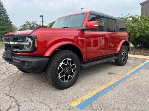 Used 2022 Ford Bronco Outer Banks AWD/4WD image 3