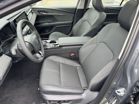 New 2026 Toyota Camry XLE FWD image 2
