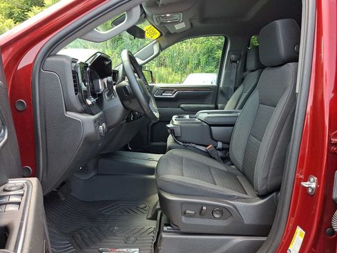 Used 2024 Chevrolet Silverado 1500 LT Trail Boss w/ Protection Package AWD/4WD image 13