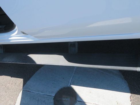 Used 2021 GMC Sierra 3500 SLE w/ SLE Value Package image 16