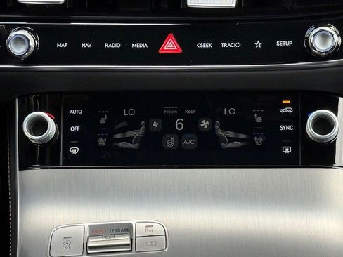 New 2026 Genesis GV70 2.5T Sport Prestige image 24