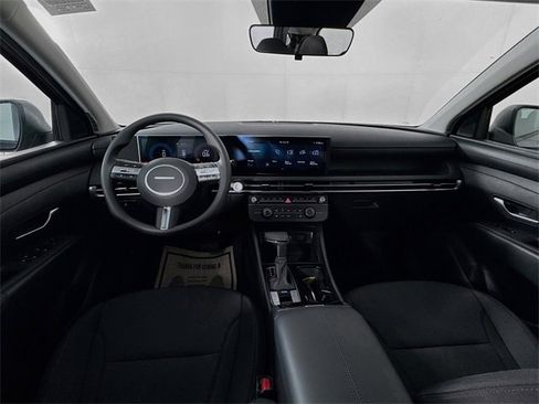 New 2026 Hyundai Tucson SE image 18