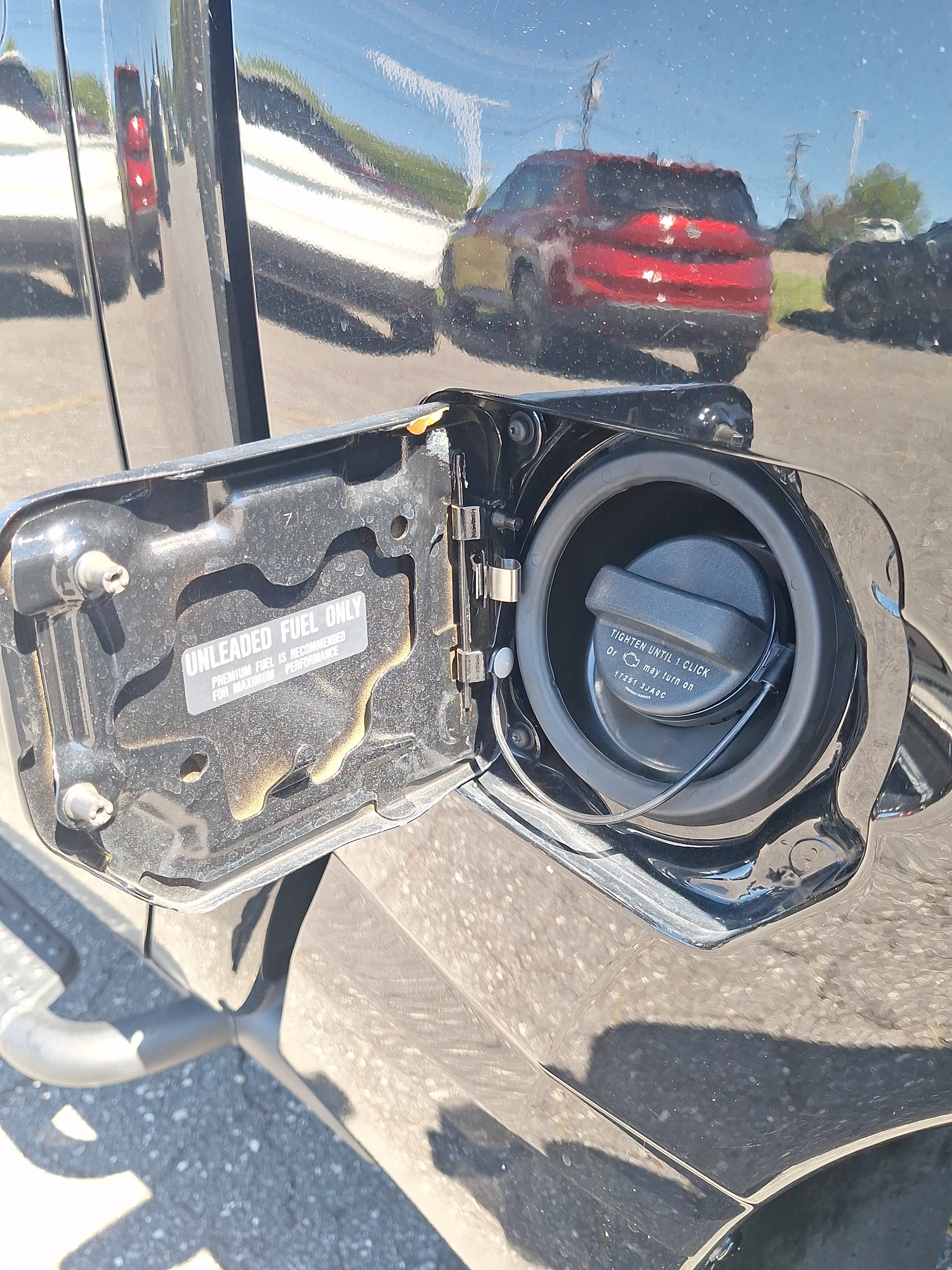 Used 2024 Nissan Titan SV w/ SV Convenience Package AWD/4WD image 31