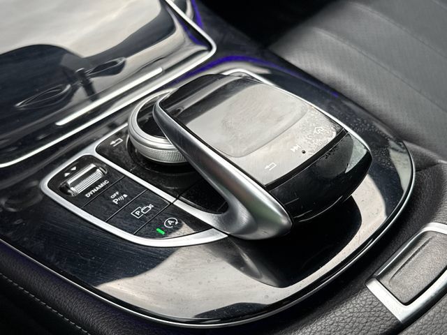 Used 2017 Mercedes-Benz E 300 image 28