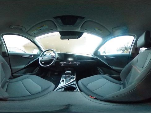 Used 2026 Kia Niro LX FWD image 36
