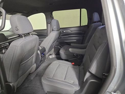 Used 2024 Chevrolet Traverse LT w/ LPO, Floor Liner Package image 15