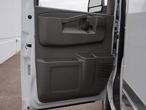 New 2026 Chevrolet Express 3500 w/ Power Convenience Package RWD image 16