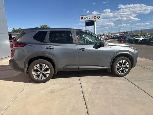 Used 2023 Nissan Rogue SV AWD/4WD image 6
