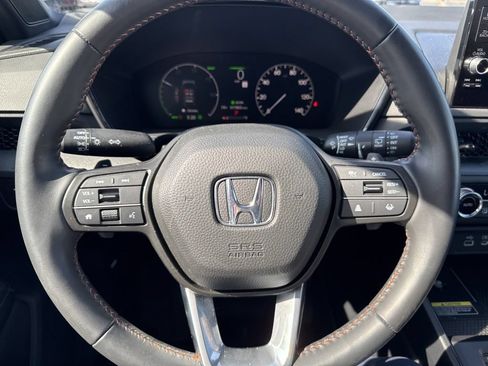 Used 2025 Honda CR-V Sport-L image 11