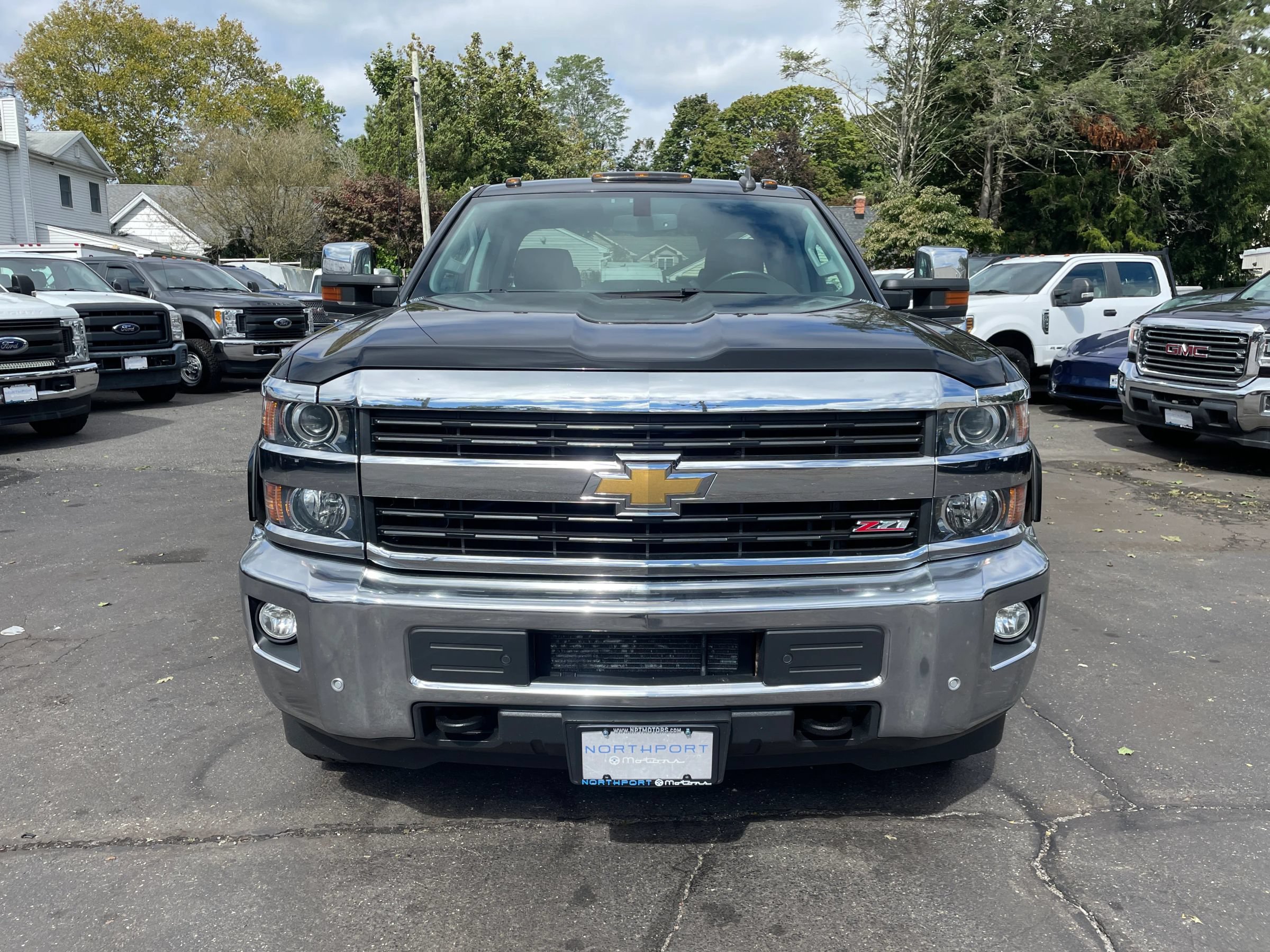 Used 2015 Chevrolet Silverado 2500 LTZ w/ LTZ Plus Package AWD/4WD image 8