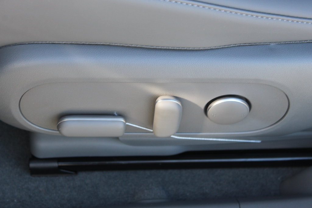 New 2026 Hyundai Ioniq 5 SEL RWD image 14