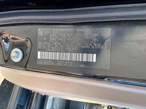 Used 2007 Toyota Sequoia Limited image 14