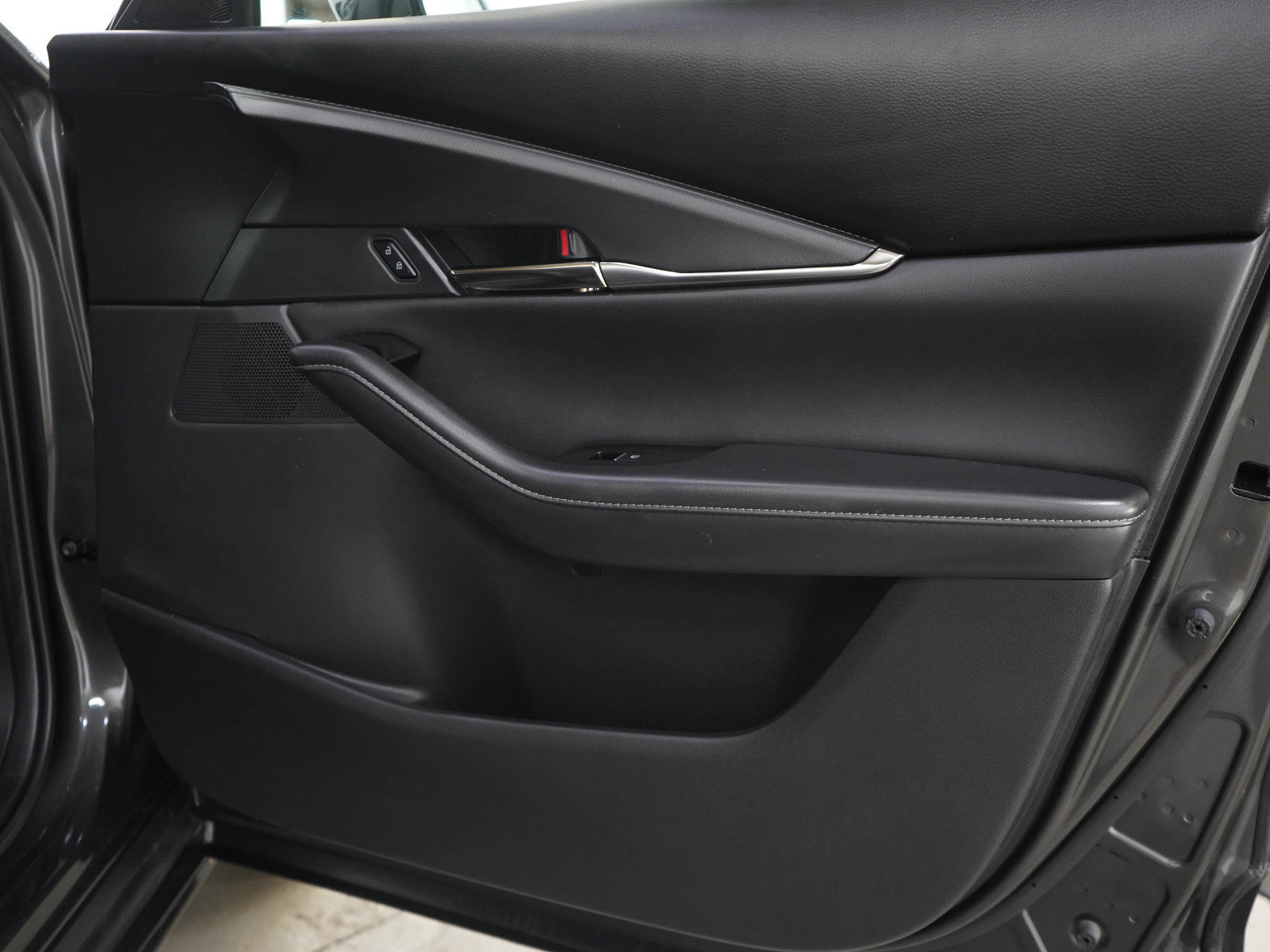 Used 2023 MAZDA CX-30 AWD 2.5 S w/ Preferred Package image 9