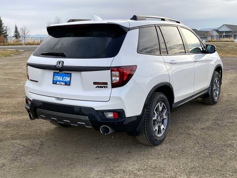 Used 2023 Honda Passport TrailSport image 12