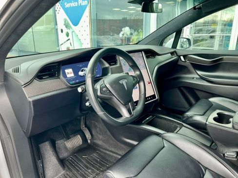 Used 2018 Tesla Model X 100D image 11
