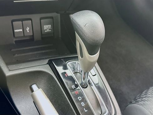 Used 2015 Honda Civic SE image 13